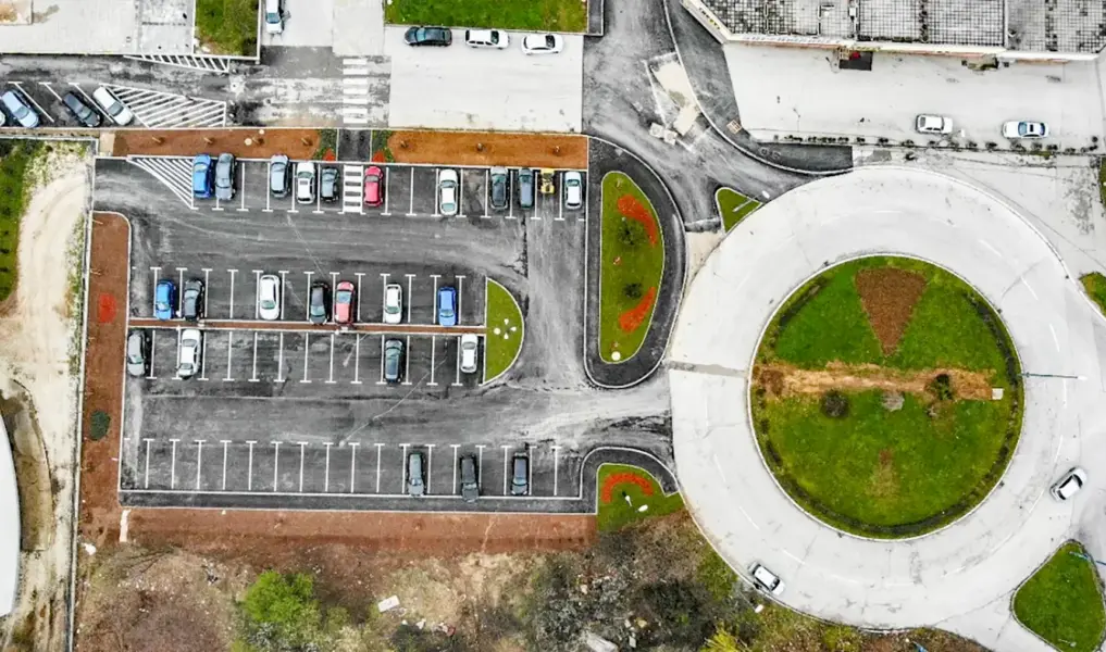 Parking u naselju Dobrinja C ulica Lava Tolstoja 2
